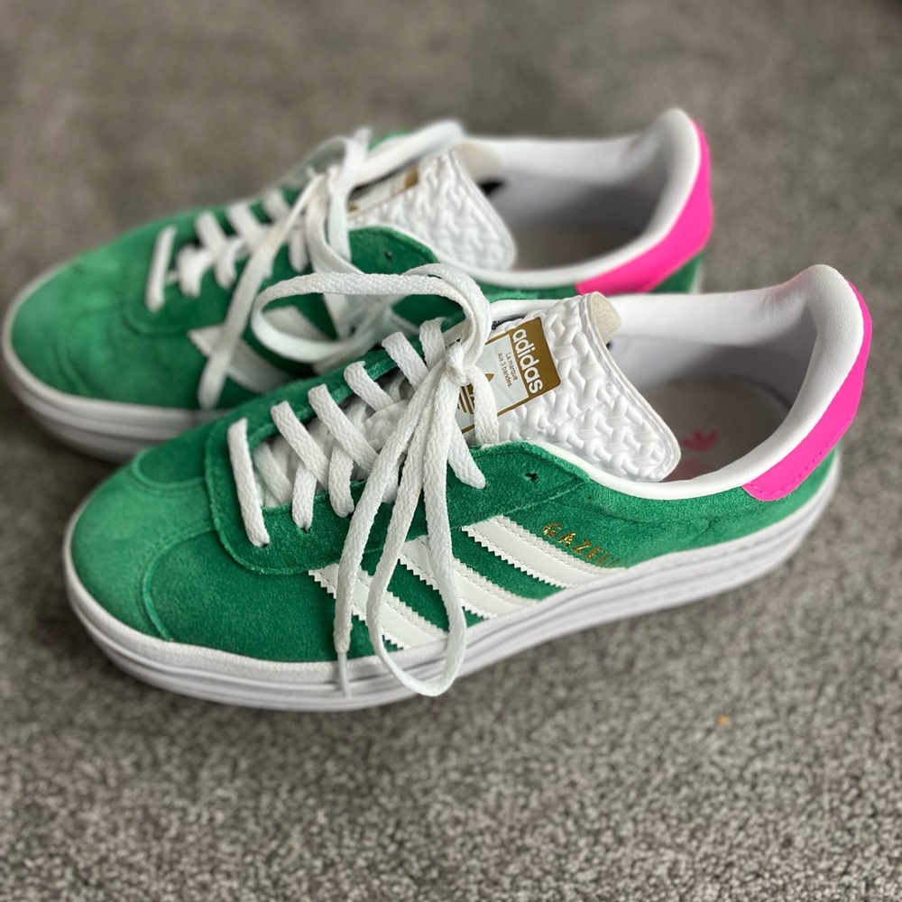 Adidas platform gazelle